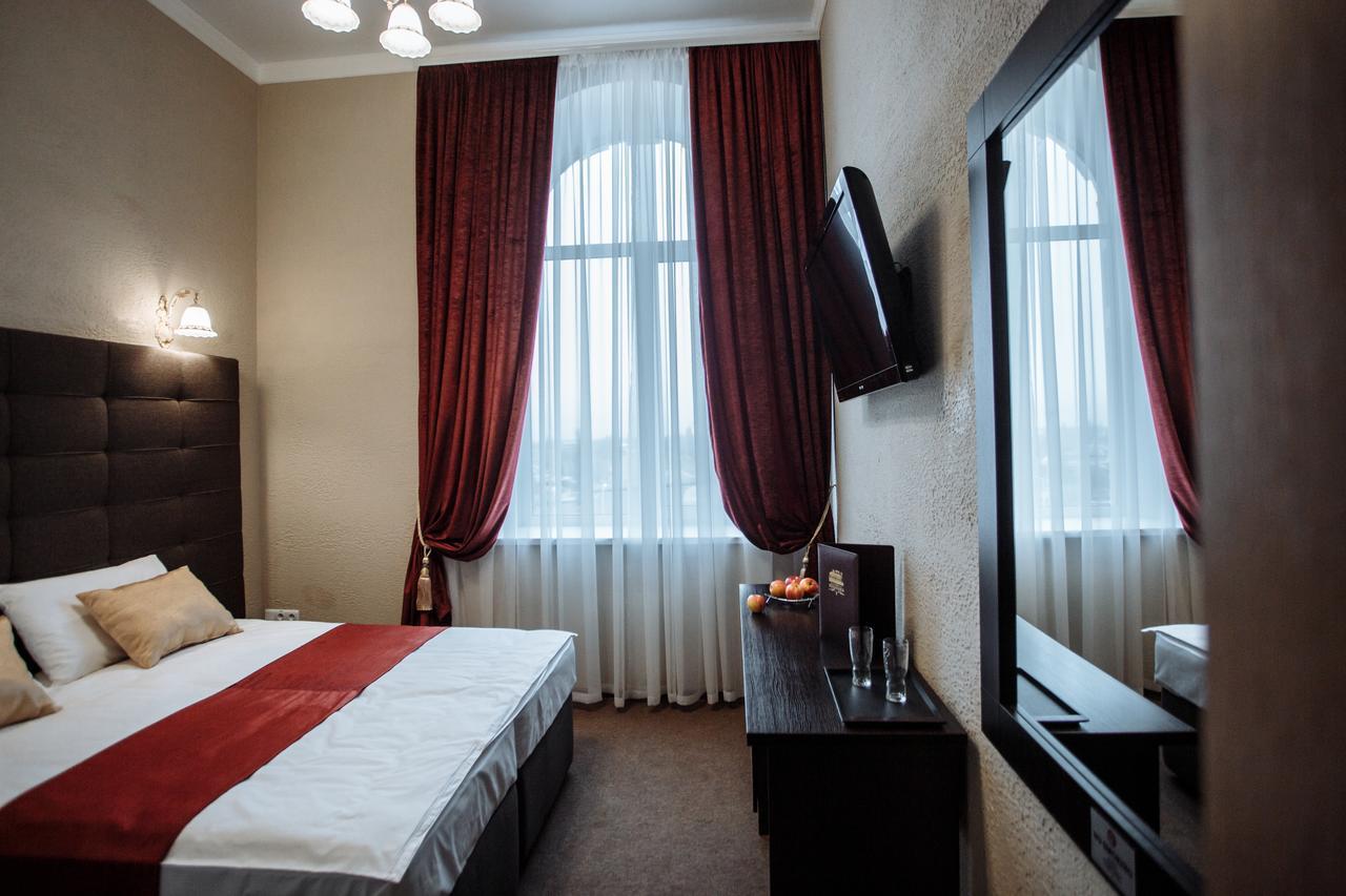Отель Бессарабия Izmaïl Extérieur photo