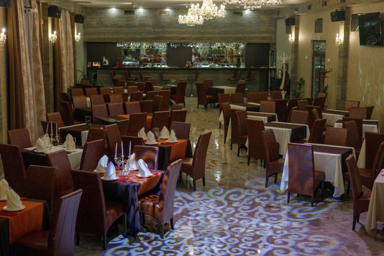 Отель Бессарабия Izmaïl Extérieur photo