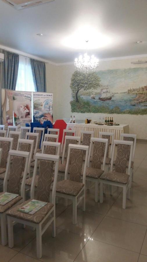Отель Бессарабия Izmaïl Extérieur photo