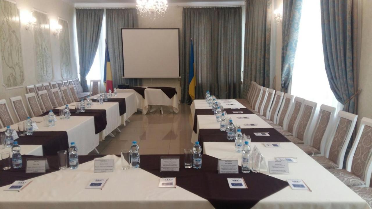 Отель Бессарабия Izmaïl Extérieur photo